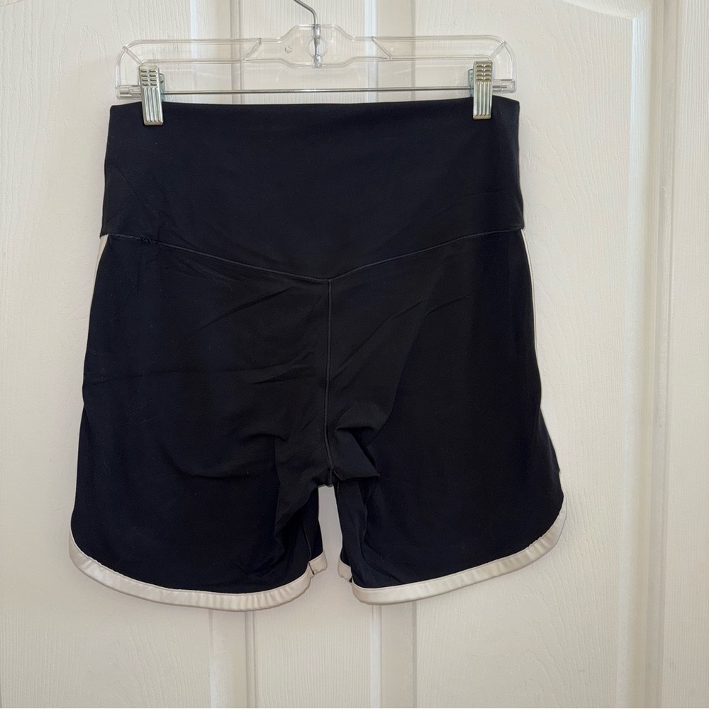 Offline By Aerie Real Me XTRA High Waisted 7” Bike Short - Picture 6 of 6